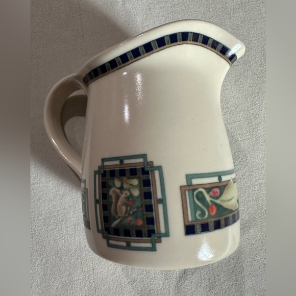 Pfaltzgraph Forest Pitcher - Picture 5 of 10